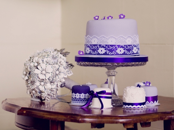 Vintage lilac wedding cake Vintage Wedding Shoot