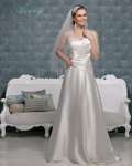 Picture of Avery Wedding Dress - Amanda Wyatt 2011 Collection