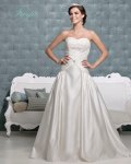 Picture of Faye Wedding Dress - Amanda Wyatt 2011 Collection