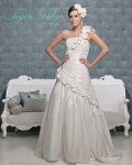 Picture of Tiger Lily Wedding Dress - Amanda Wyatt 2011 Collection