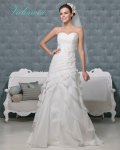 Picture of Valencia Wedding Dress - Amanda Wyatt 2011 Collection